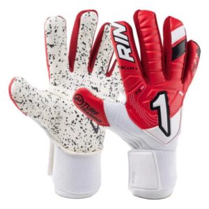 Rinat Nkam training Turf